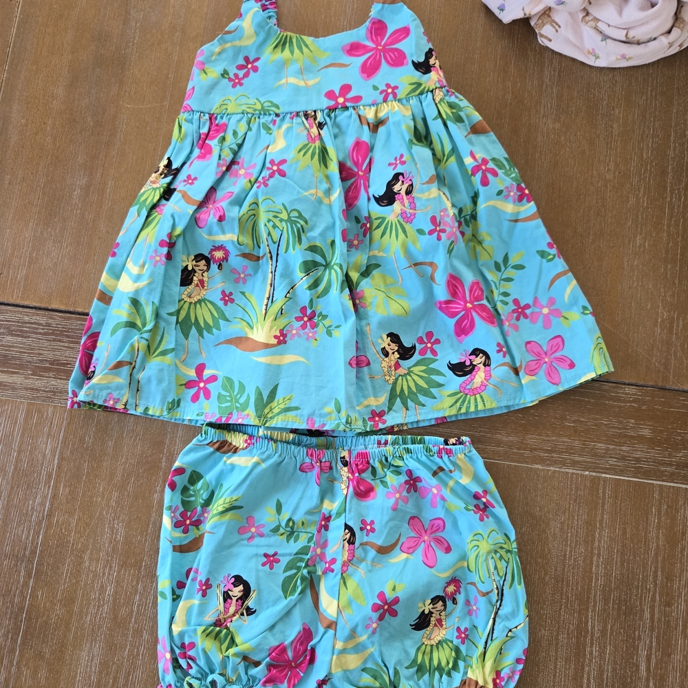 Hawaii RJC Baby Floral Dress and Bloomers